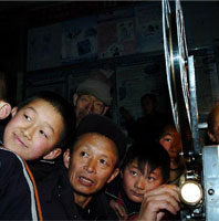 十八大代表陈德文：文化大繁荣助推高校发展